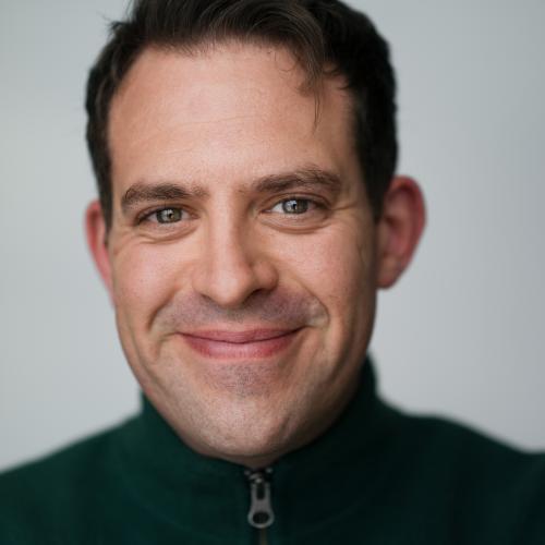 Michael Cowan (First Aide/Beigel Streisand/Monsieur Croissant)