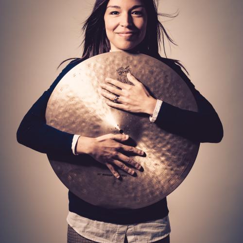 Migdalia van der Hoven (Drums)
