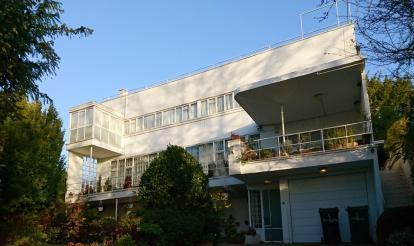 Architectural Walk in Hampstead