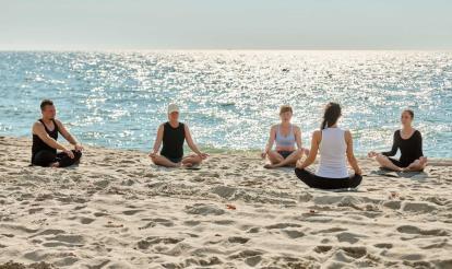 Young JW3 Beach Yoga: Evening Flow