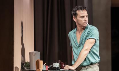 Andrew Scott in Vanya