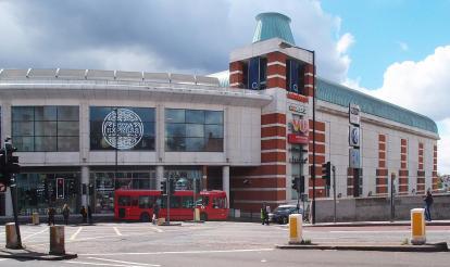 Finchley Road 02 Centre